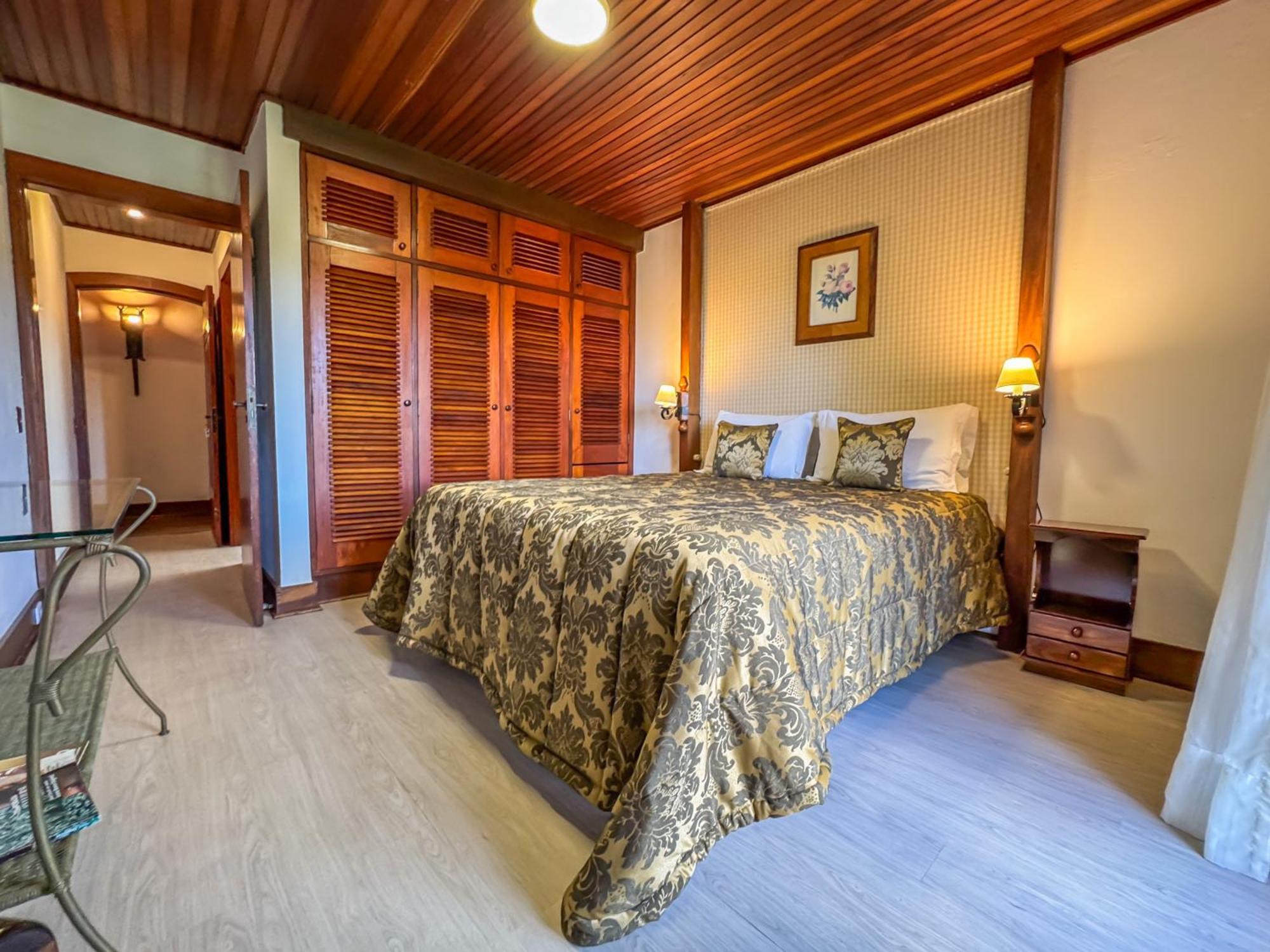Mansao Nacional Inn Кампус-ду-Жордан Екстер'єр фото